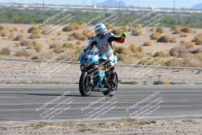 media/Oct-20-2024-CVMA (Sun) [[d4a3dff211]]/Race 16-Formula Middleweight/